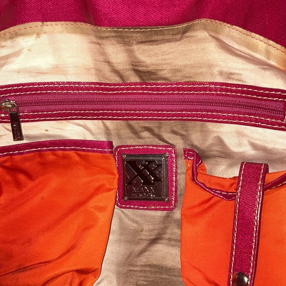 MAXX NY HUGE DARK PINK HOBO BAG! - Picture 4 of 4